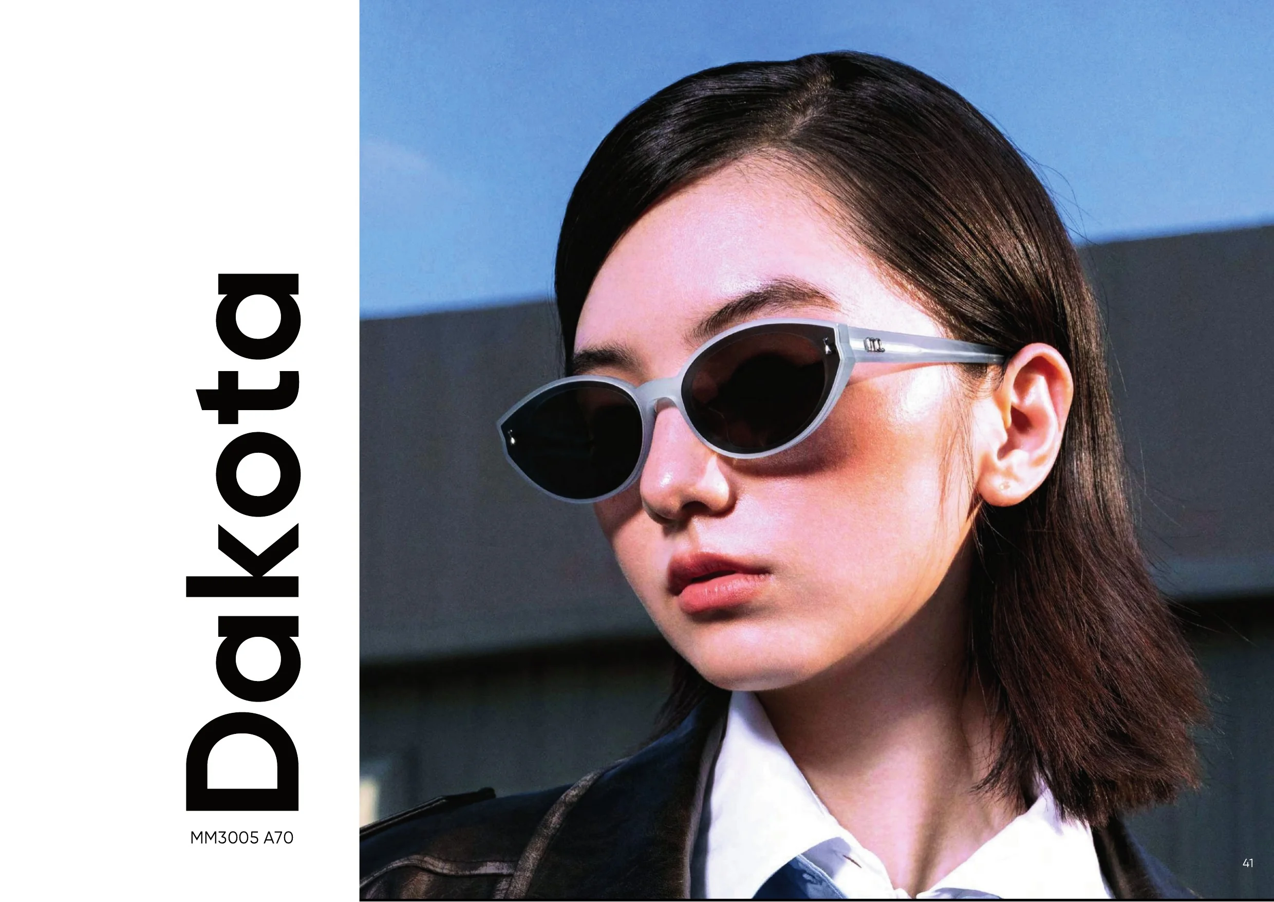 Trang catalogue Molsion SS26 số 42 — gọng kính Xuân/Hè 2026 tại Mắt Kính Ánh Sáng Việt